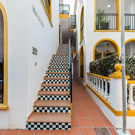 Appartement Sunny Molino Retreat With Pool & Terrace Torrevieja