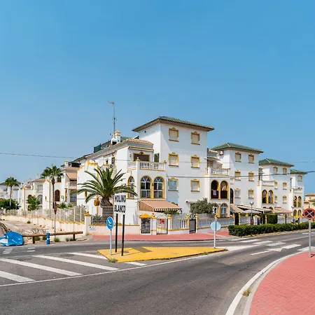 Appartement Sunny Molino Retreat With Pool & Terrace *